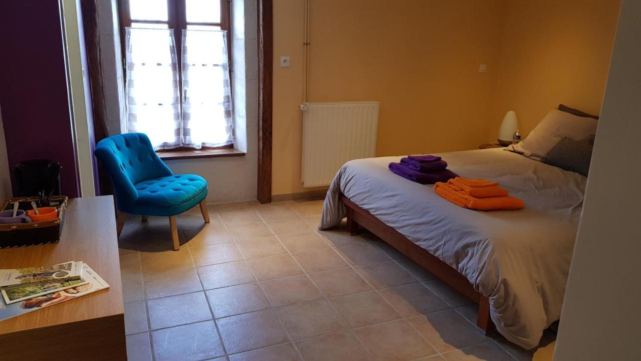 Des Km A La Ronde Bed & Breakfast *